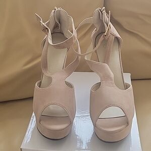 Womens Platform Open Shoe